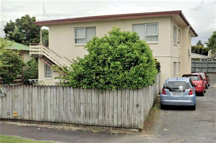 2/16 Myrtle Street_0