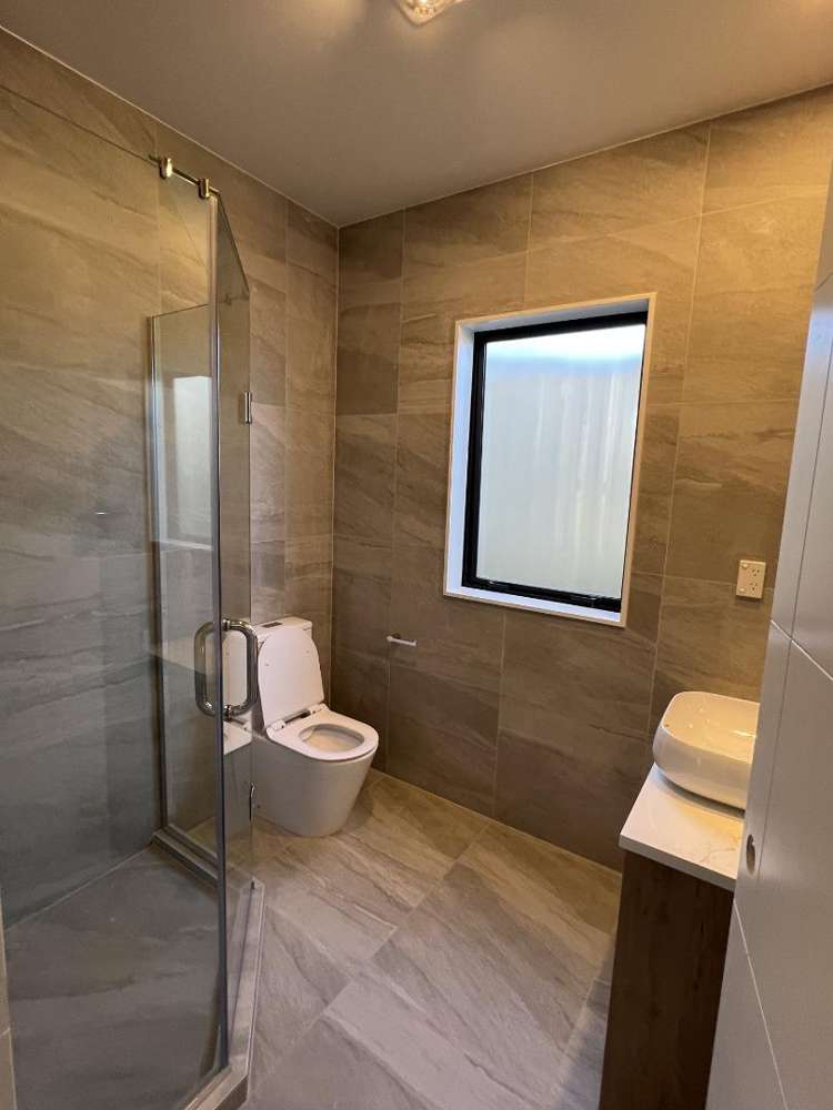 35 Ksenia Drive Flat Bush_12