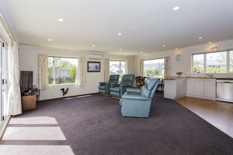 15 Kowhai Street Oxford_5