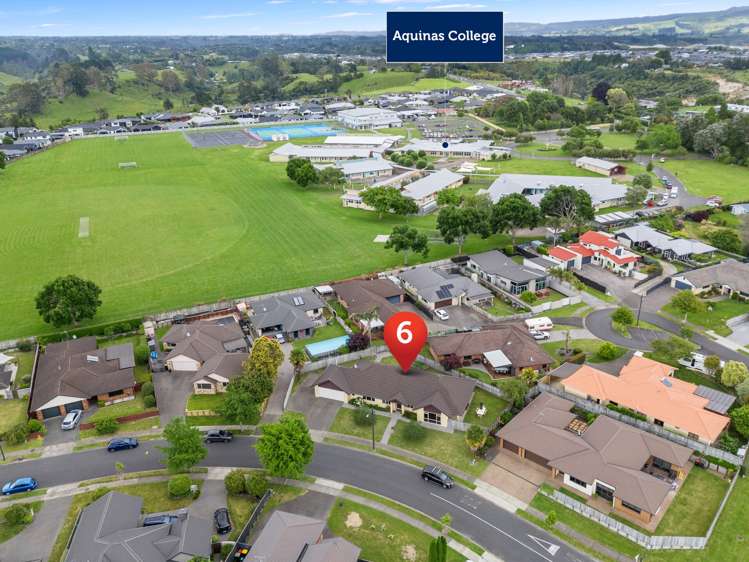 6 Alva Glen Place Pyes Pa_24