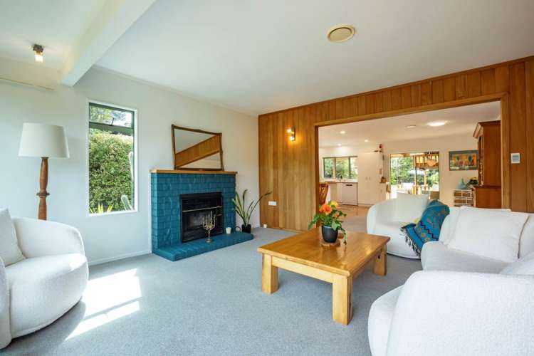 8 Rimutaka Place Titirangi_2
