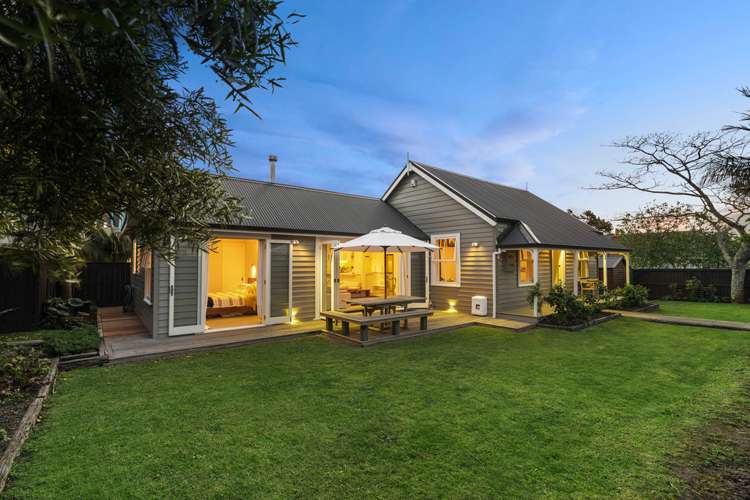 90 Old Mill Road Westmere_16