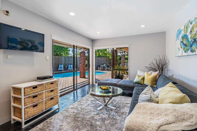 13 Clarence Road Northcote Point_11