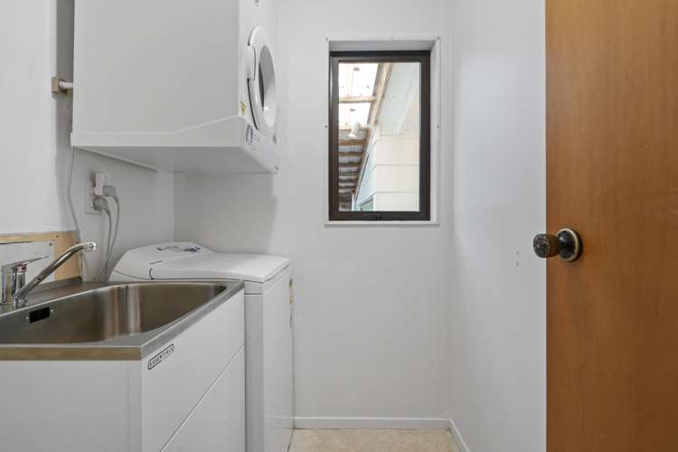 84 Mercury Way Whitby_11