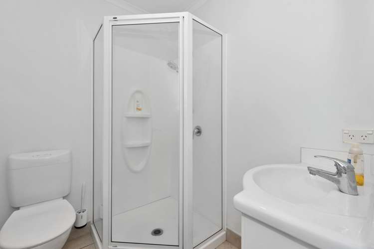 4a Opoia Road Hamilton East_9