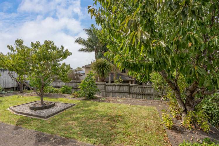 98 Rototuna Road Rototuna_8