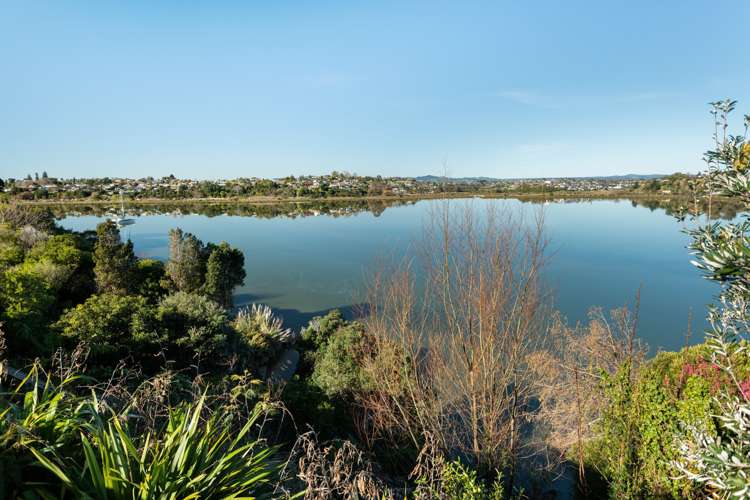 27b Rewarewa Place Matua_16