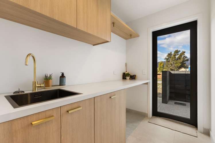 6 Stoneleigh Drive Wanaka_32