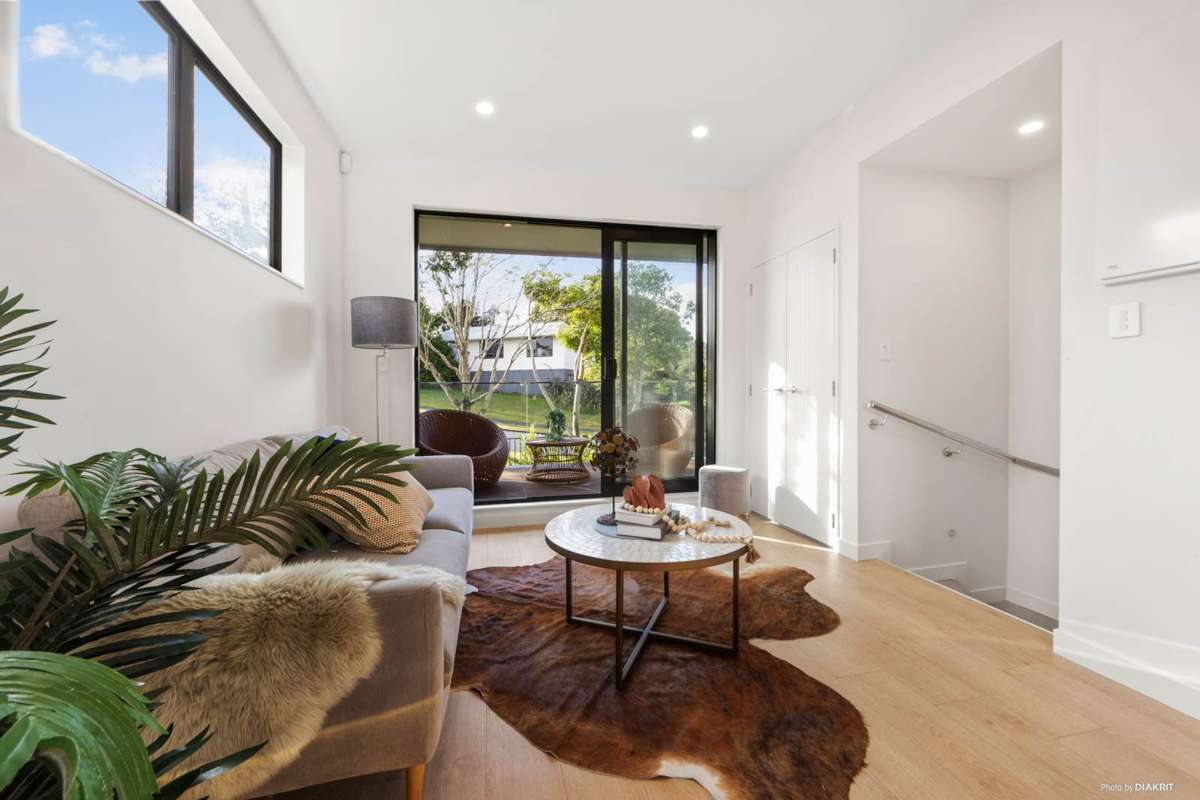 1/13 Crosby Road_2