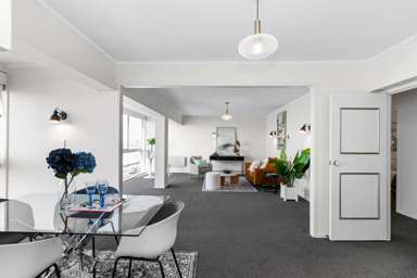 2A/163 Tamaki Drive_4