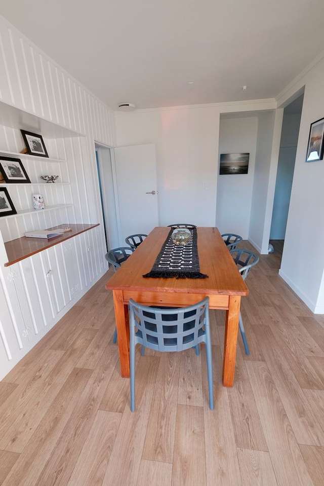 248 Fox Street Hamilton East_2