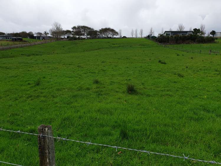 91 Jumna Road Maungaturoto_4