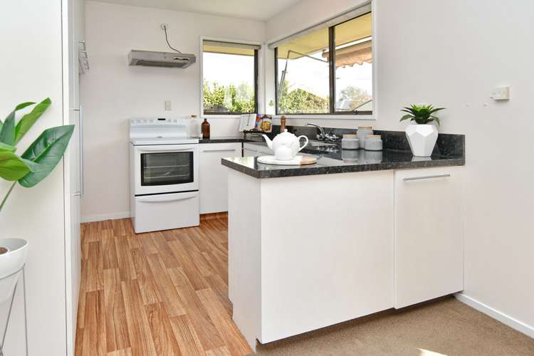 2/77 Glenmore Avenue Casebrook_1