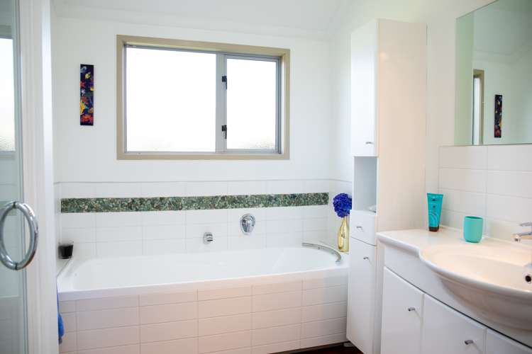 108 Ferry Road Martinborough_13