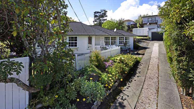 35 The Ridgeway Enner Glynn_4