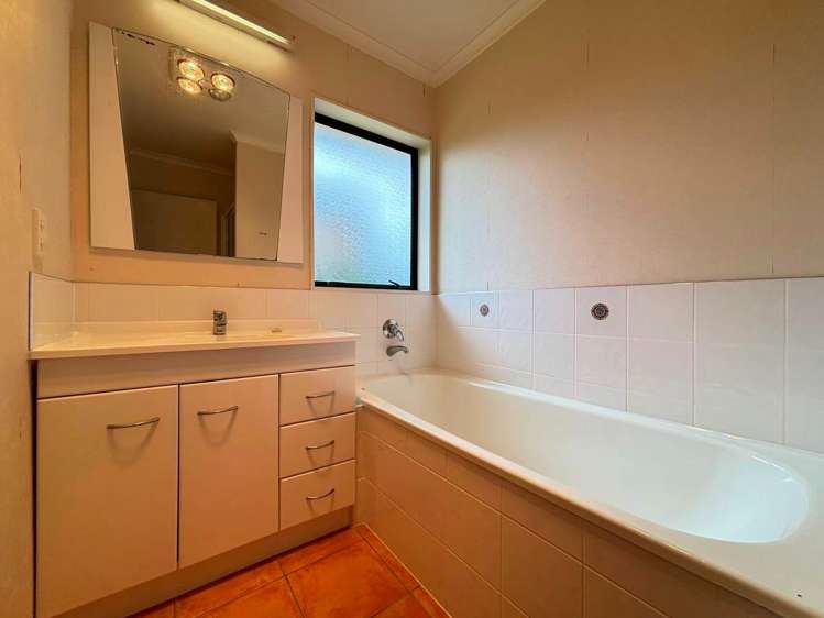 25 Emmerdale Avenue Papakura_11