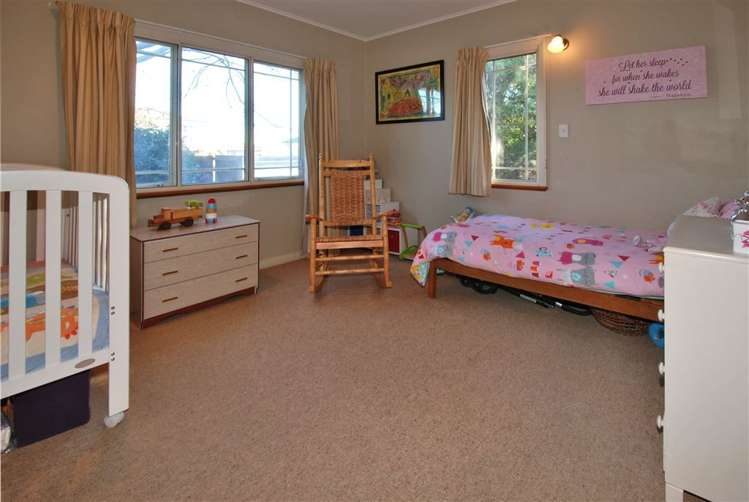 825 Ferry Road Woolston_10