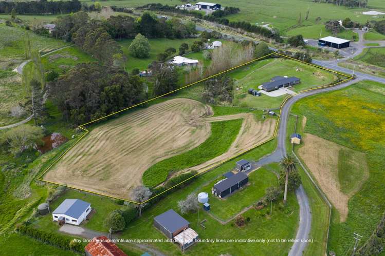 1347 State Highway 16 Waimauku_39