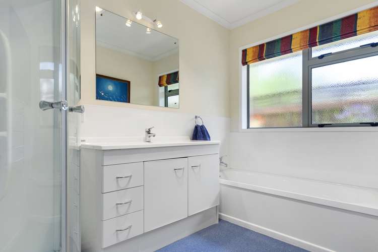 4 Shepherd Road Kawerau_15