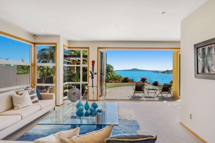 33 Takutai Avenue Half Moon Bay_11