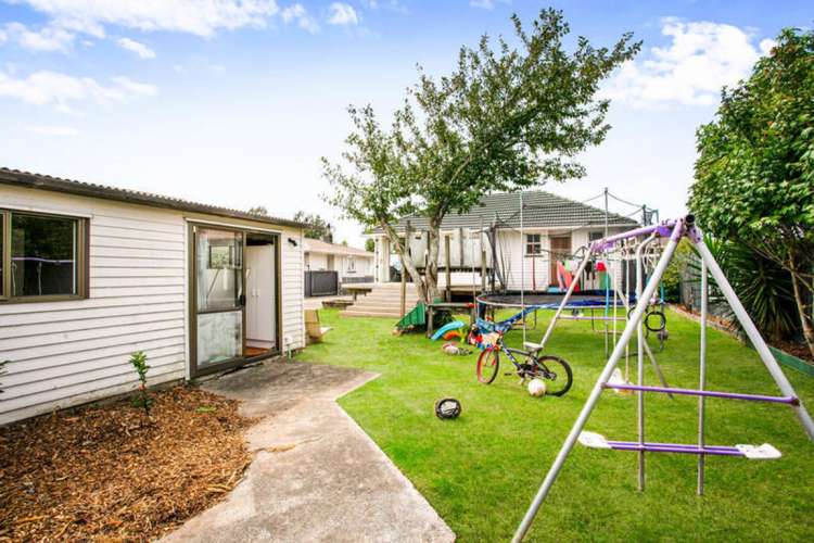 12 Tamariki Avenue Kelston_9