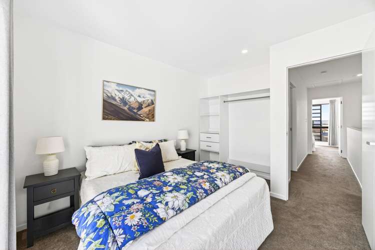 2/233 Great North Road Henderson_9