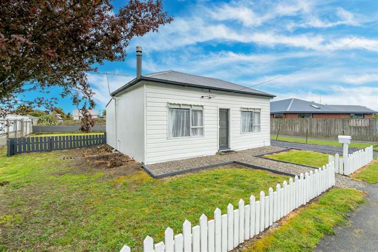 34 Chaucer Street Milton_1