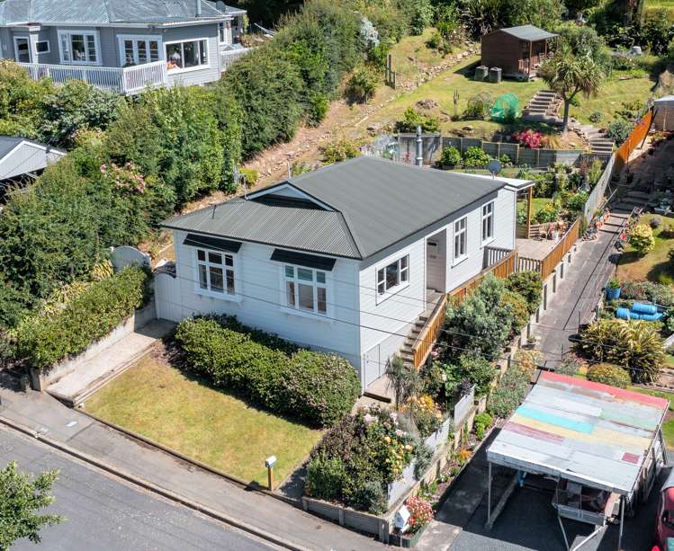 51 Totara Street Ravensbourne_24