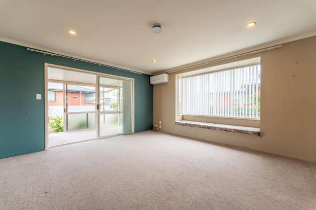 2/125 North Street Seaview_2