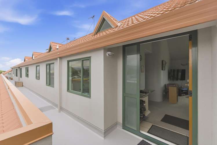 3B/25 Maclean Street Paraparaumu Beach_1