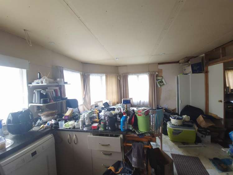 8a Inver Street Glen Eden_4