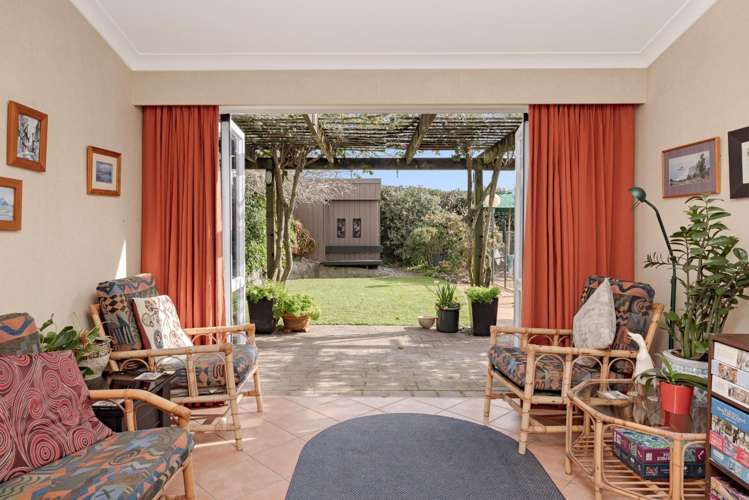 15 Lloyd Street Parkvale_7