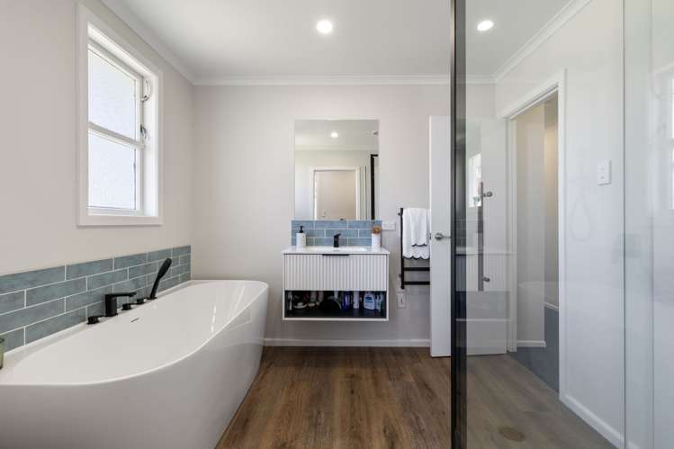 53 Tararua Terrace Cloverlea_12