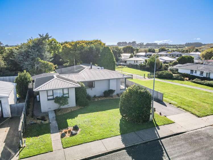 240 Talbot Street Hargest_33