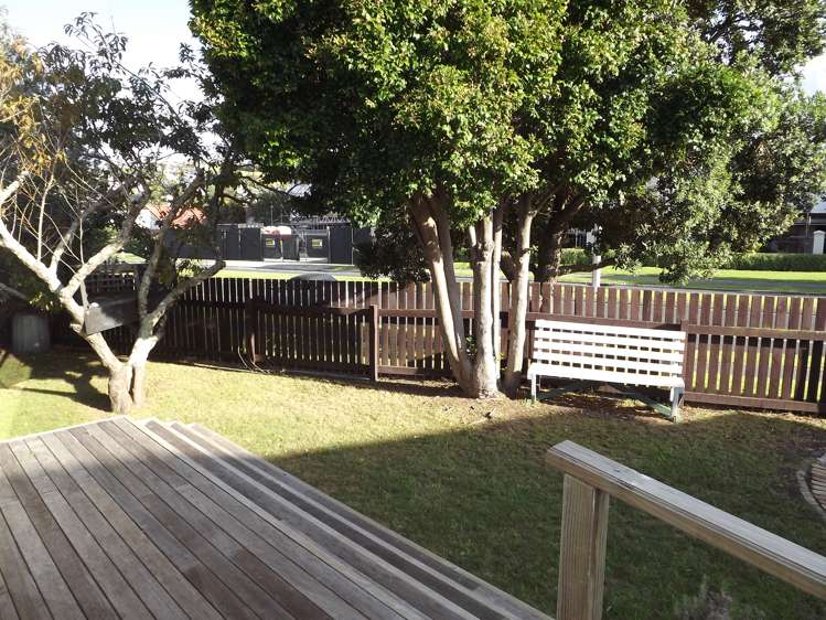 24 West Hoe Road Orewa_15