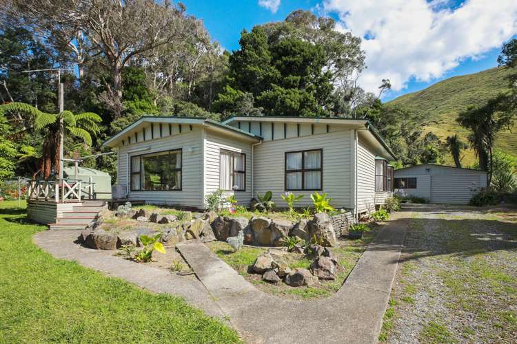 1017 Marokopa Road Marokopa_8