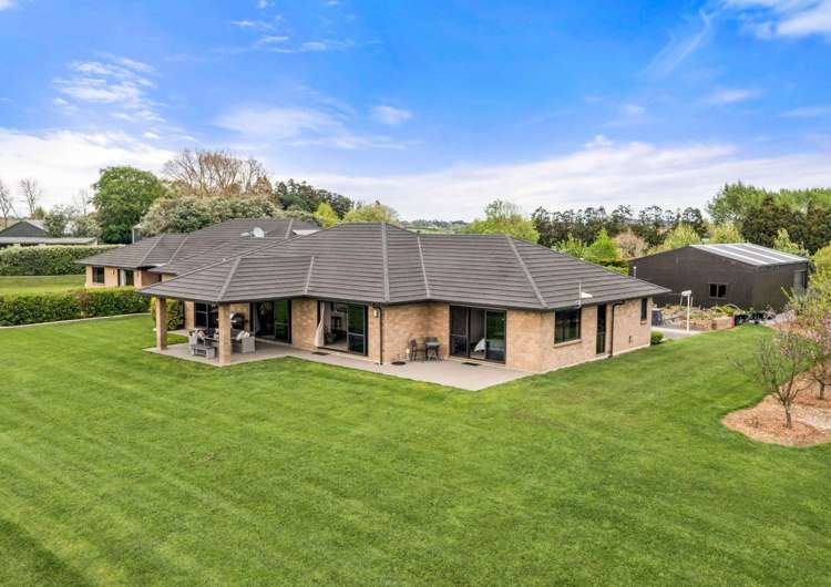 64 Hawthorne Lane Kingseat_31