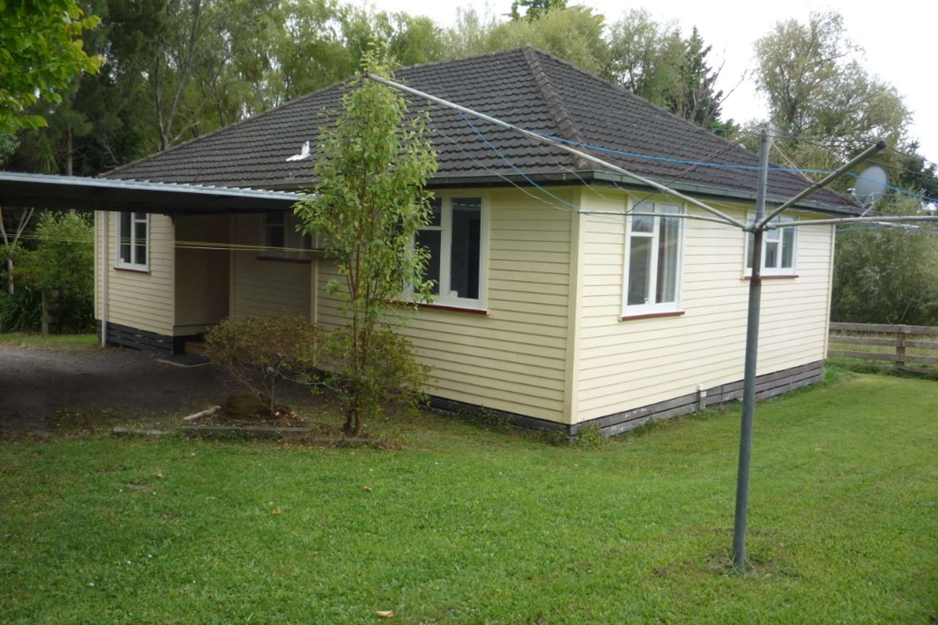 123B Cemetery Road, RD9 Sanson Manawatu Houses for Rent One Roof