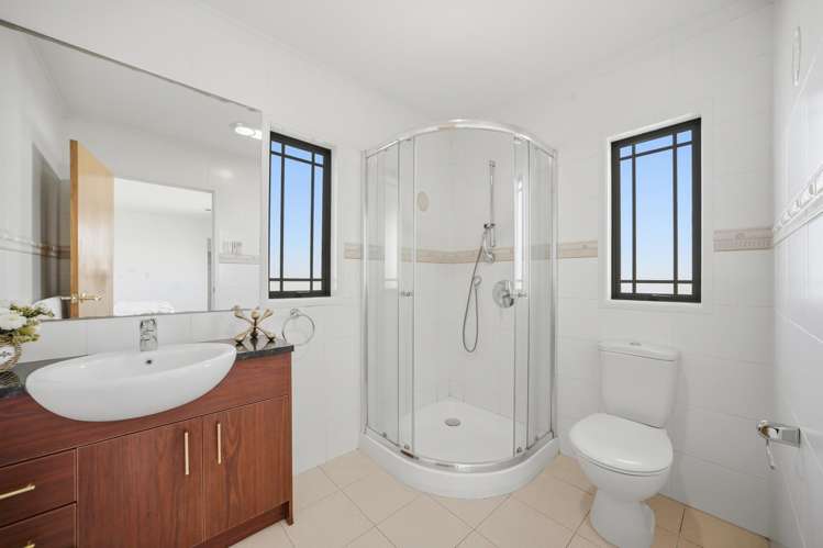 11 Katavich Place Mount Roskill_18