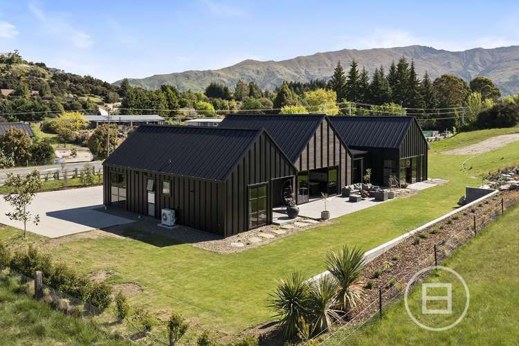 564 Aubrey Road Wanaka_21