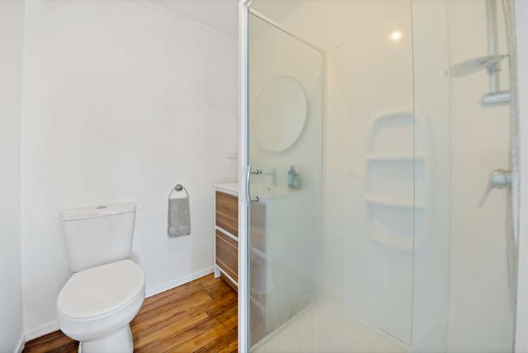 2/38 Woodford Road Mount Eden_10