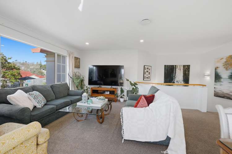 27 Westminster Gardens Unsworth Heights_11