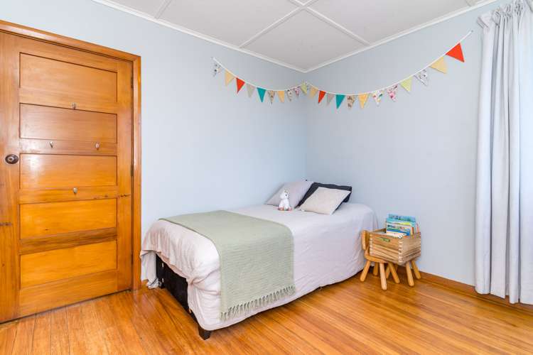 35 Panmure Avenue Calton Hill_10