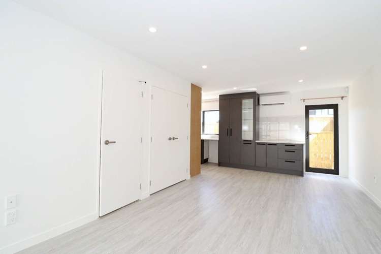 23F Camp Road Mt Wellington_3