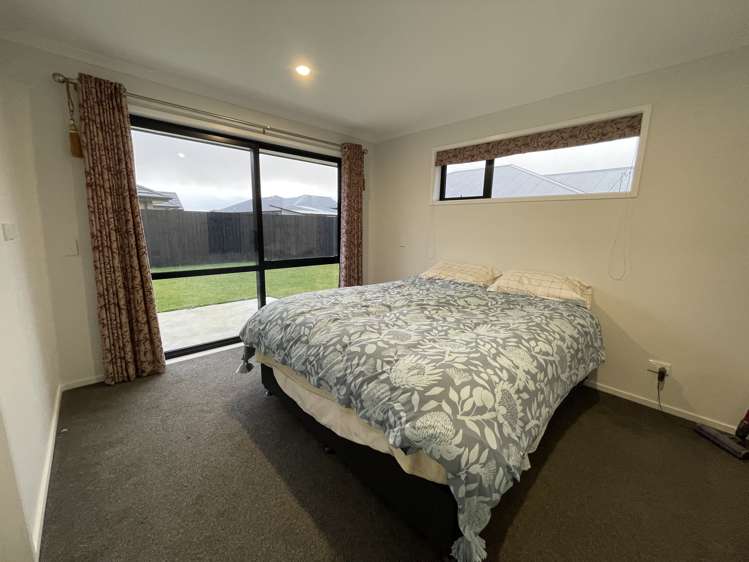 37 Zinnia Way Wigram_6