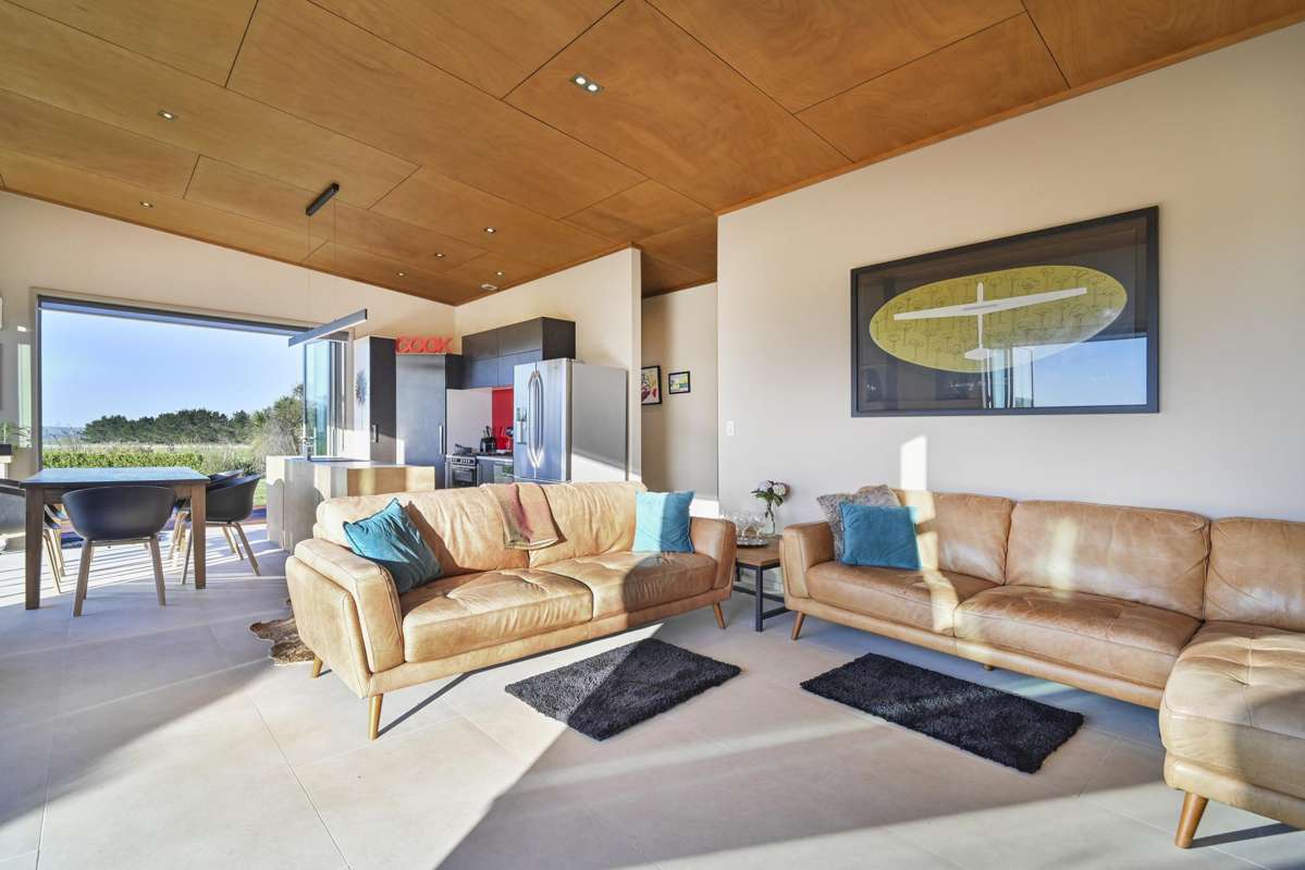 170 Tait Road_3