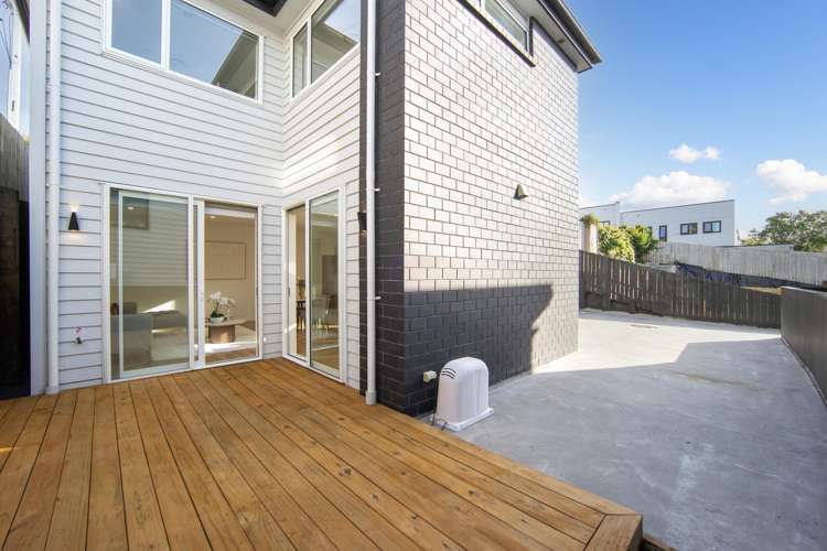 42D Kinross Street Blockhouse Bay_15