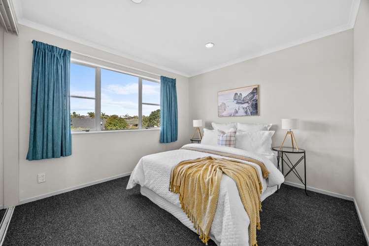 206 Carnoustie Drive Wattle Downs_16