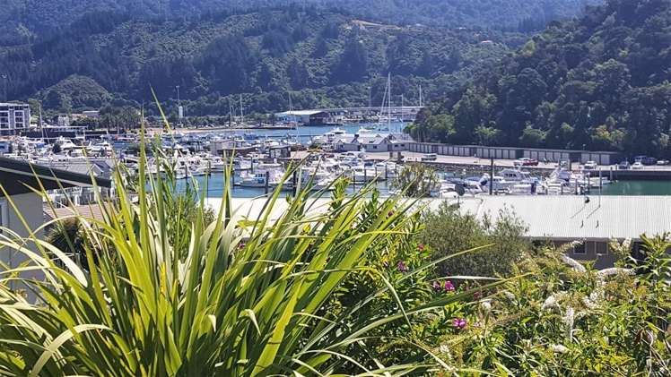 6c Rutland Street Picton_23