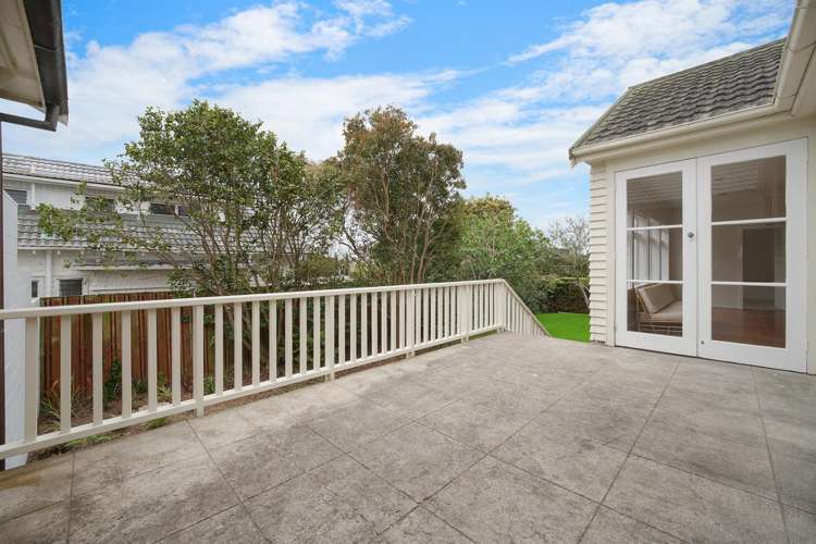 2/11 Ewen Street 10880_16